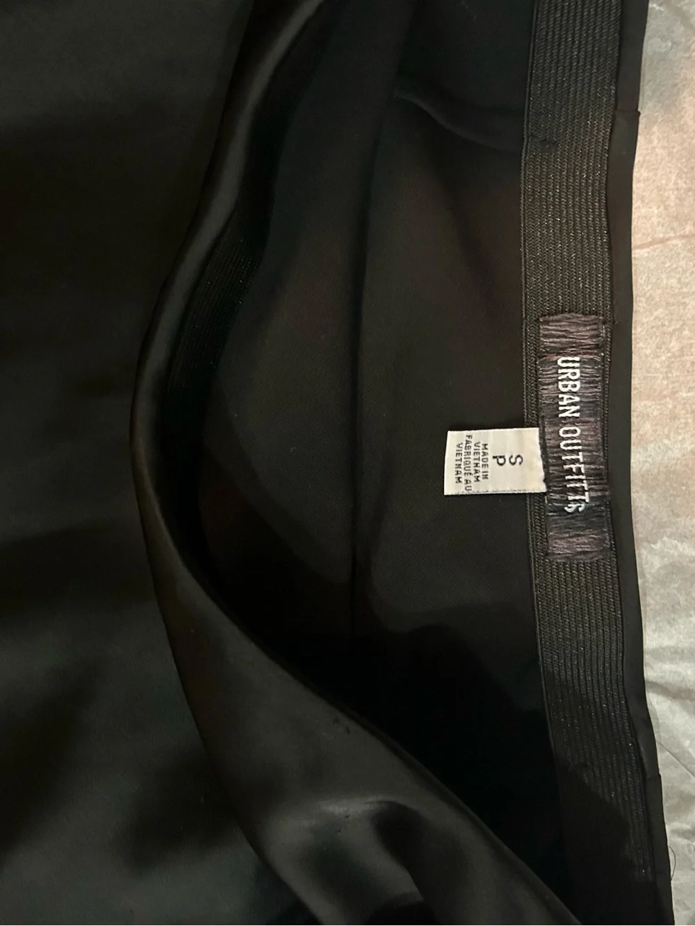 NWOT UO Edy Satin Midi Skirt | Urban Outfitters